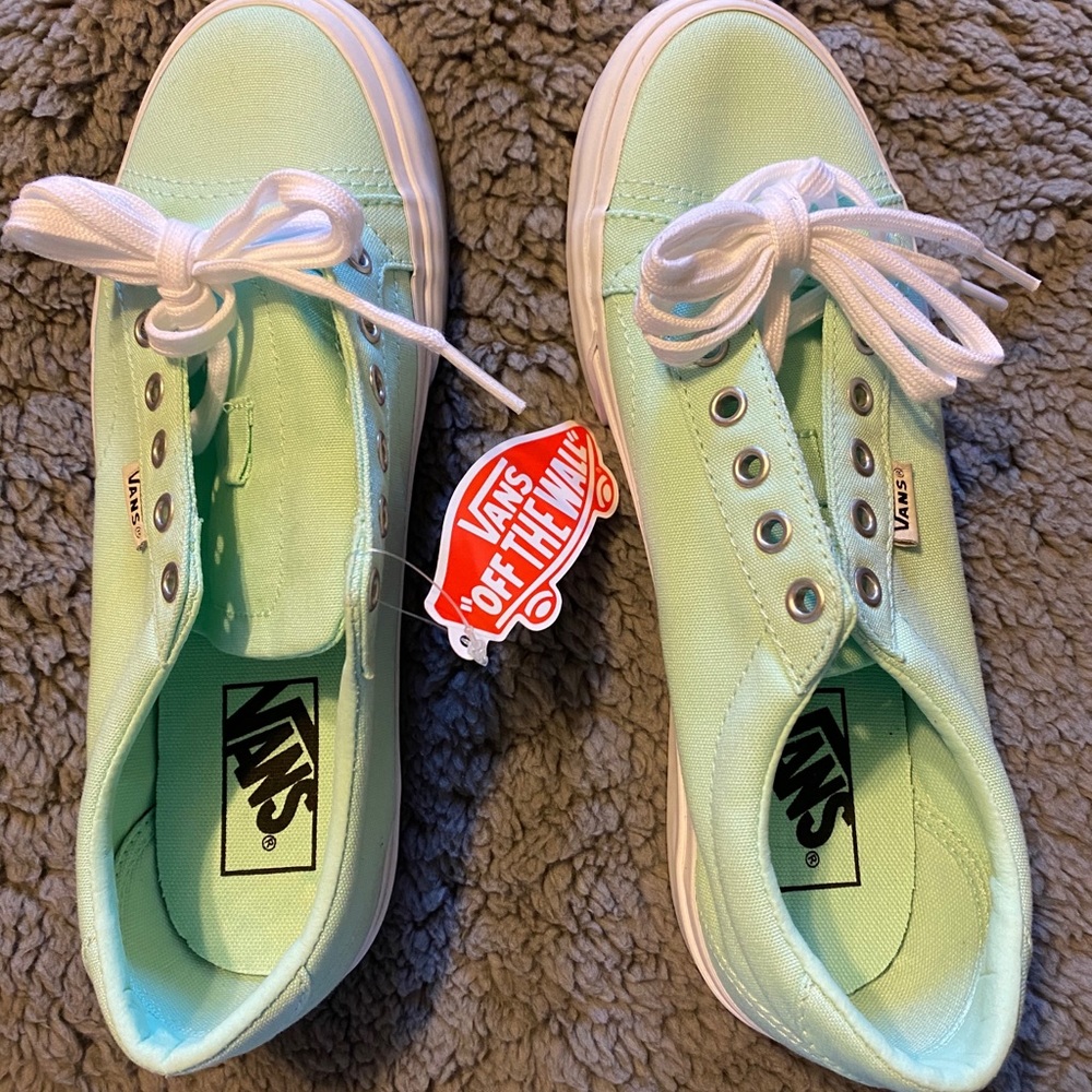 Women’s Vans